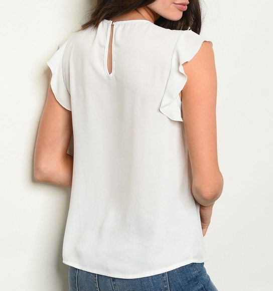 White Flutter Sleeve Tunic Top w/ Pearl Detail - Picture 4 of 5
